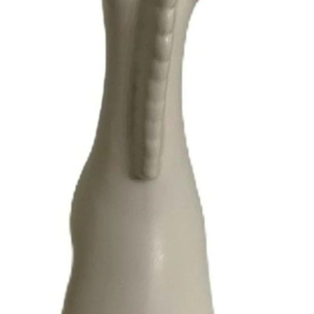 Ceramic Unicorn Home Decoration Figurine adorned with a Heart